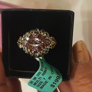 Gorgoues ring